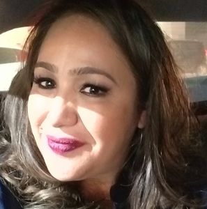 Meet your Posher, Alma